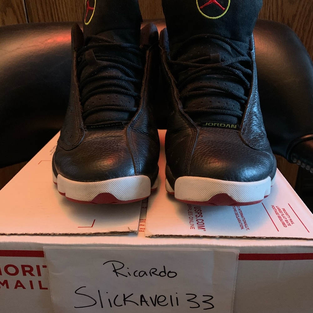 USED NIKE AIR JORDAN 13 "PLAYOFFS" 2011 SIZE 10.5